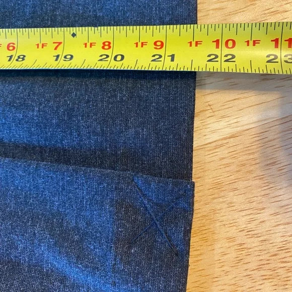 Ellen Tracy Charcoal Pencil Skirt - Picture 8 of 8